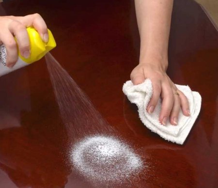 Уход за полированной мебелью